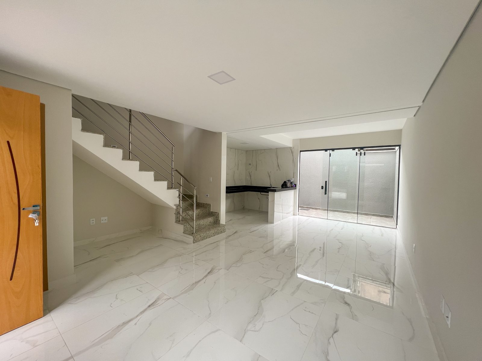 Sala integrada com cozinha